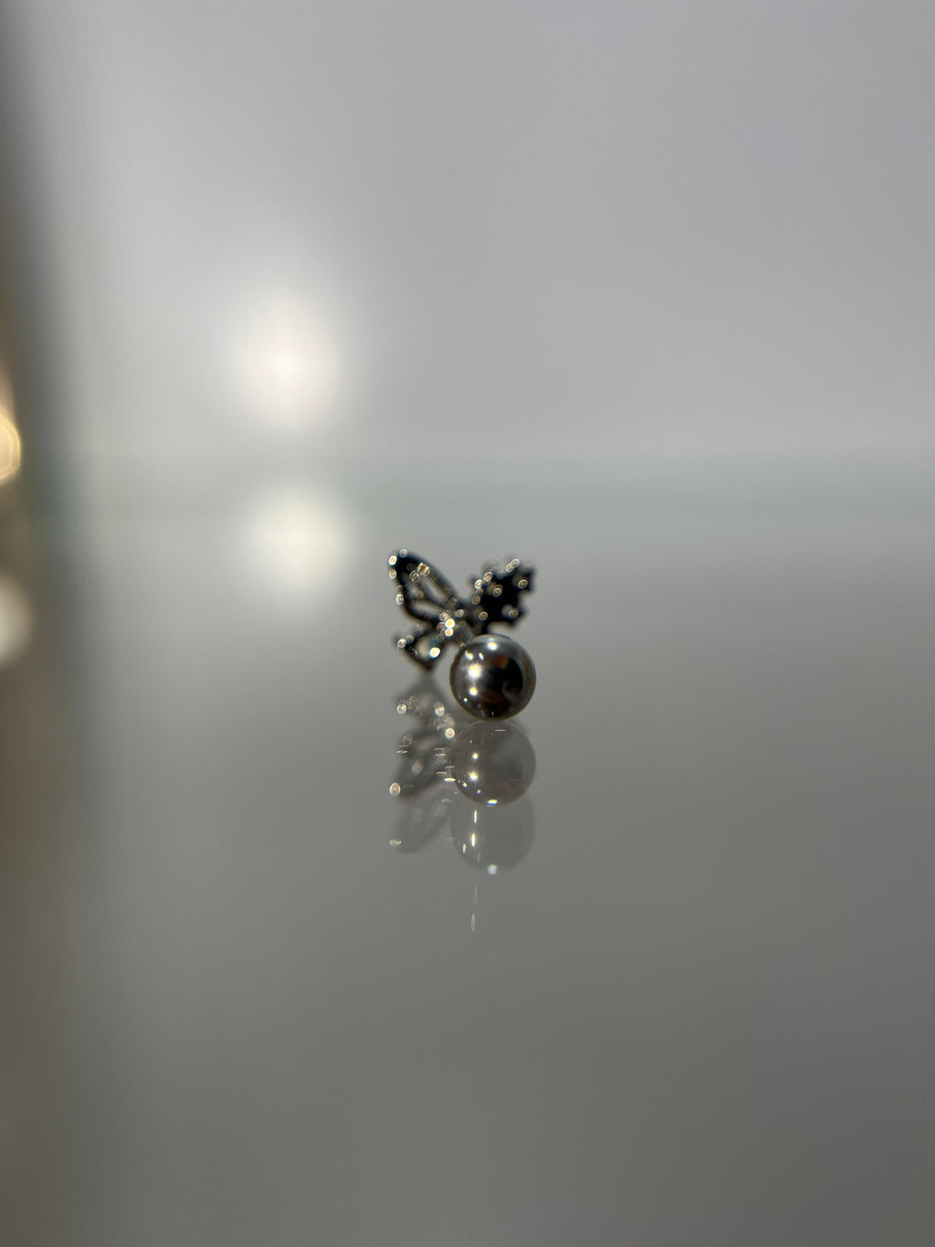 Piercings mariposa (cierre esfera)