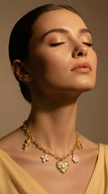 Collar con charms