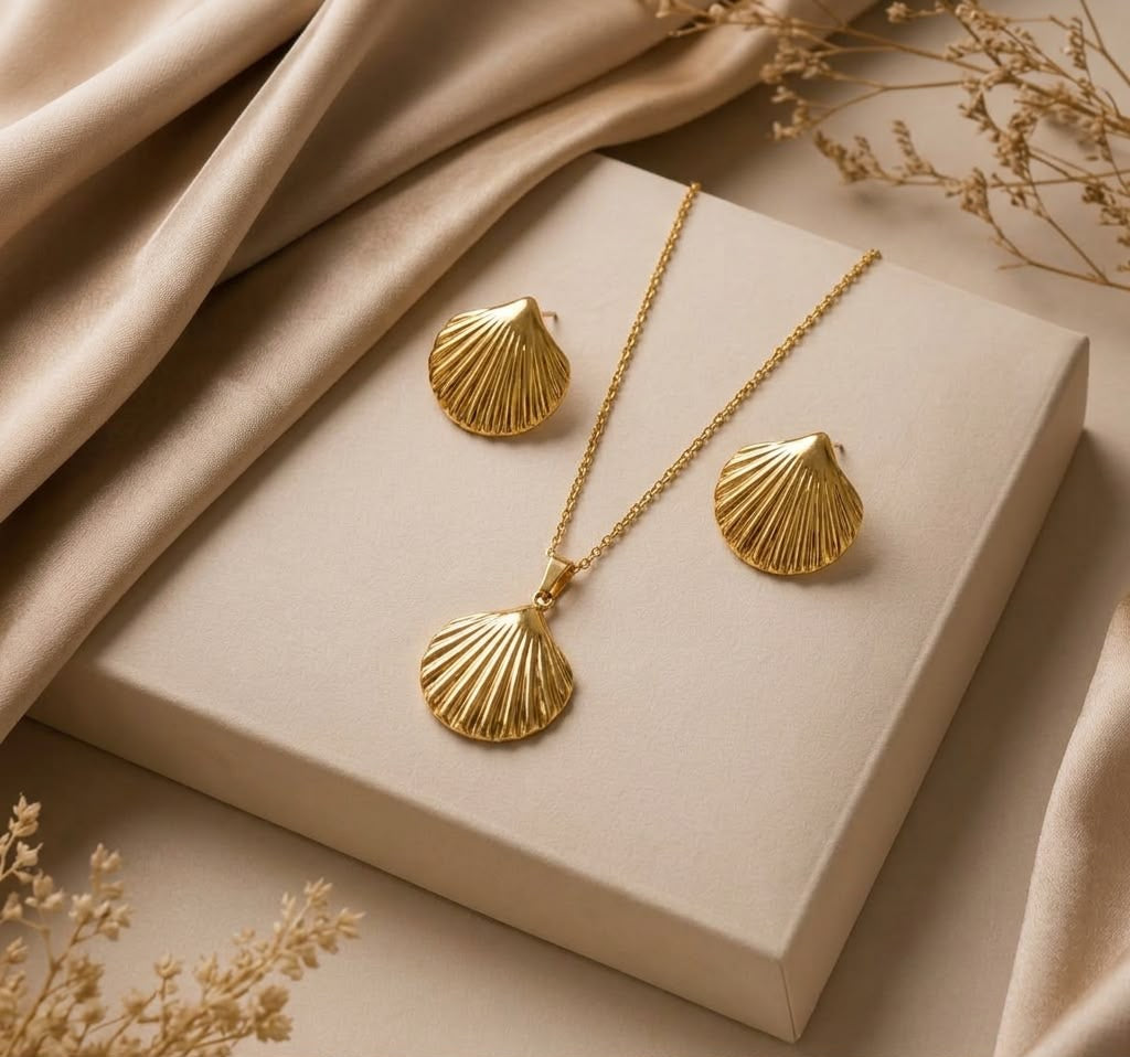 Set collar + aretes dorados