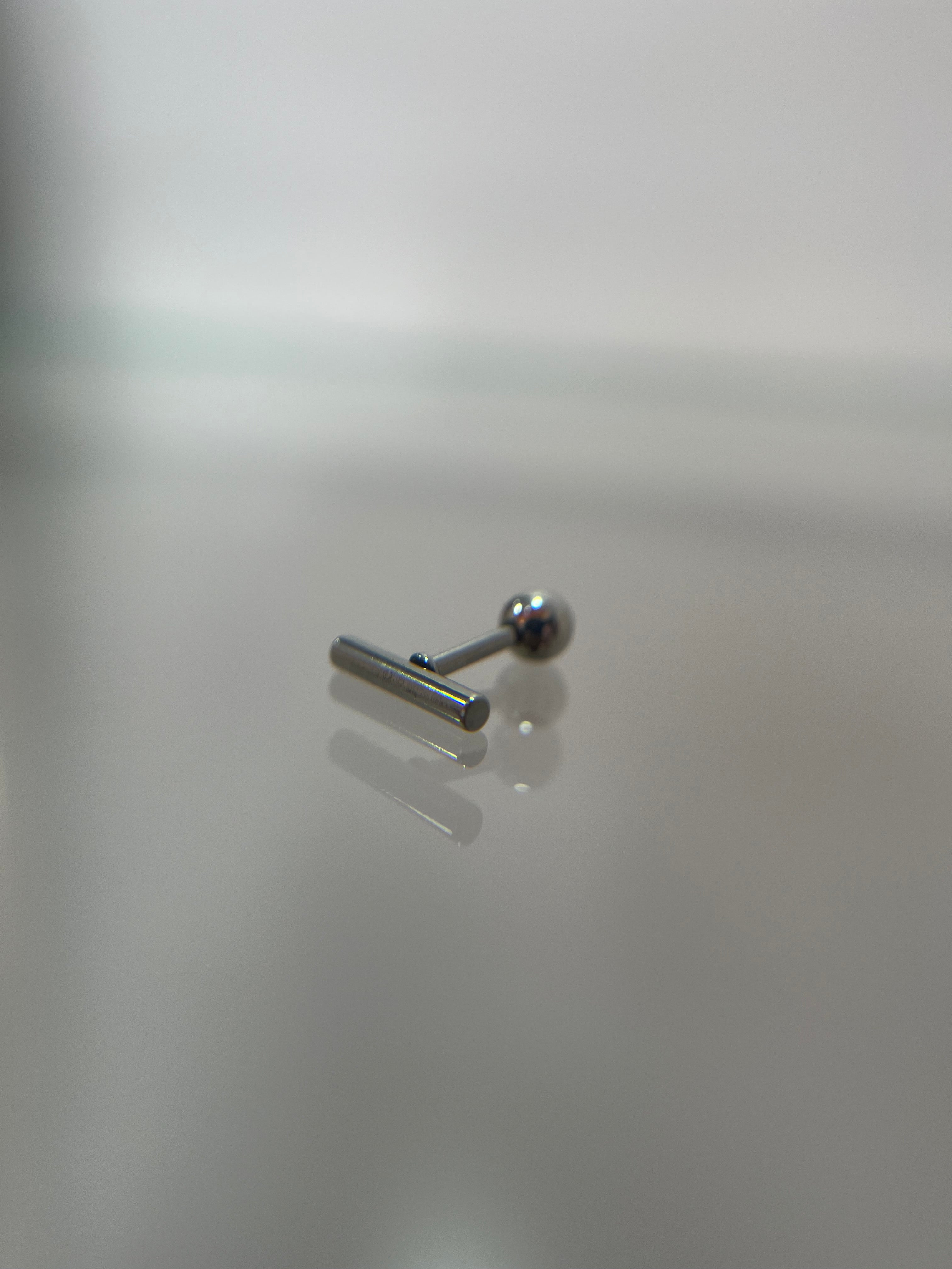Piercings palito (cierre esfera)
