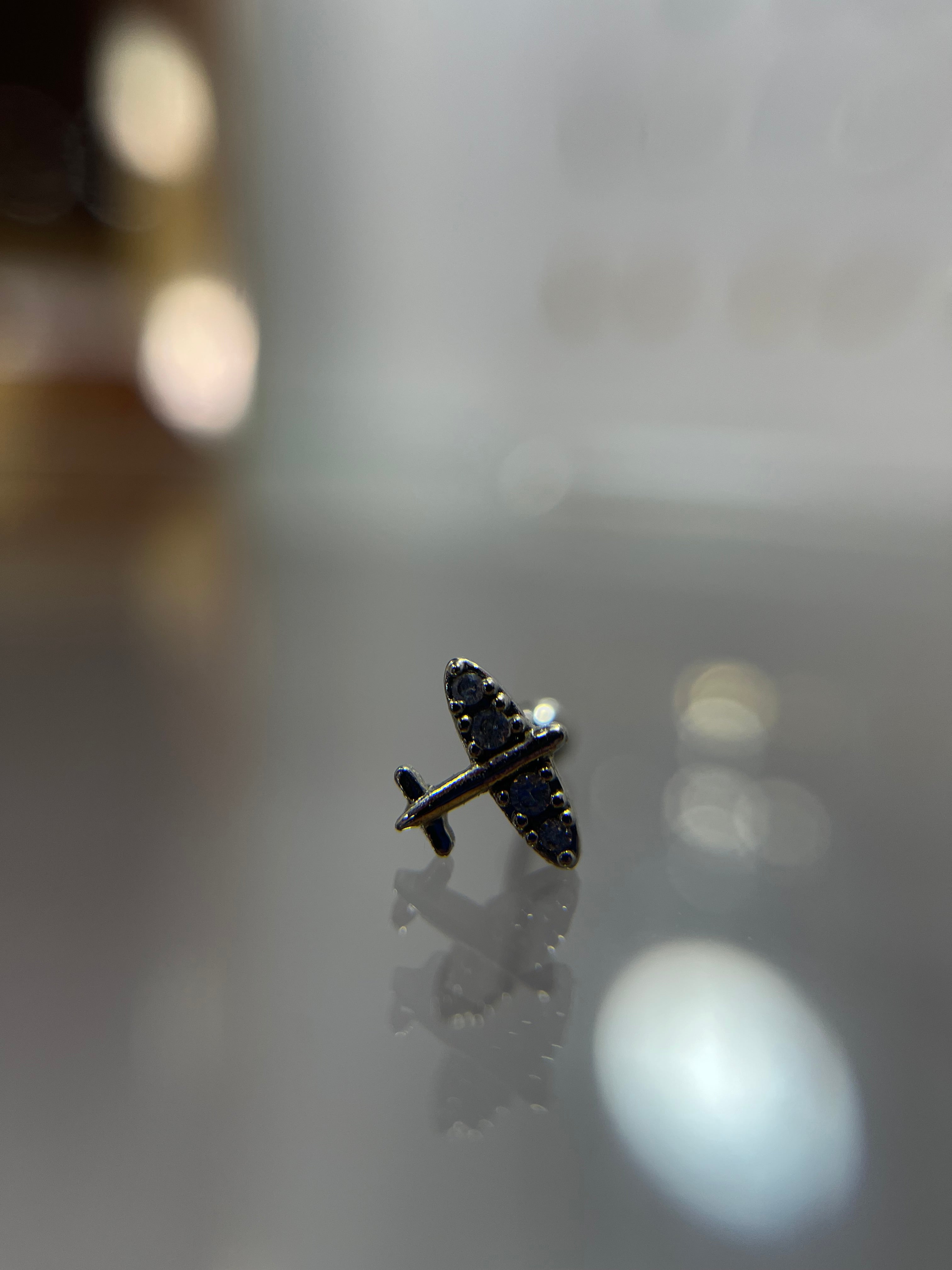Piercings avioneta (cierre esfera)