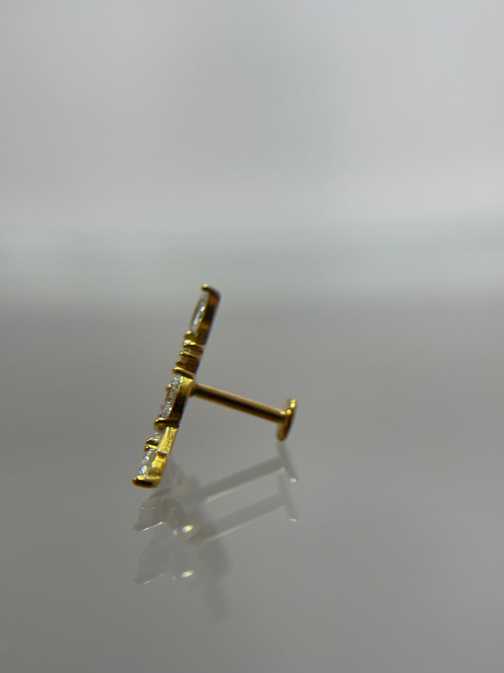 Piercing ramita titanium dorado (cierre plano)