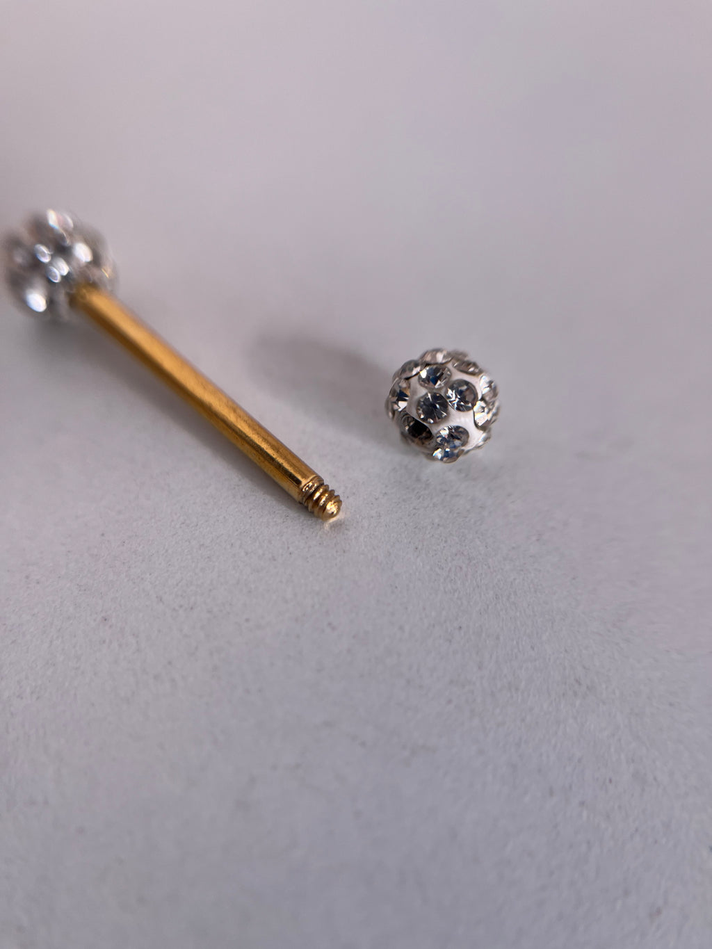 Piercings pezones esfera con diamante incrustado