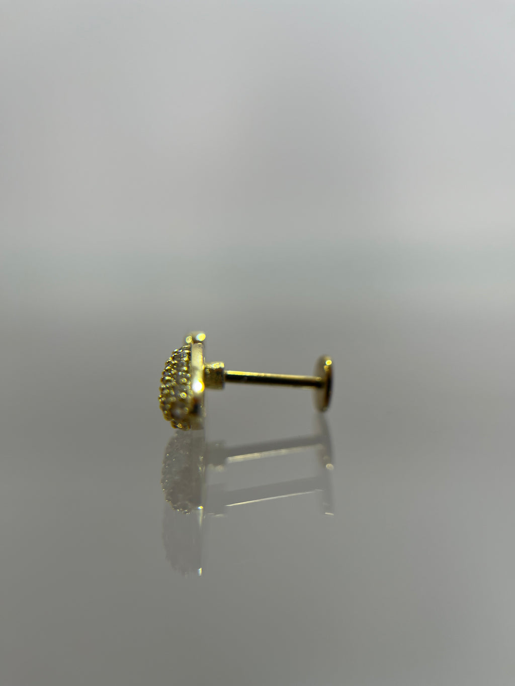 Piercing piña titanium dorado (cierre plano)