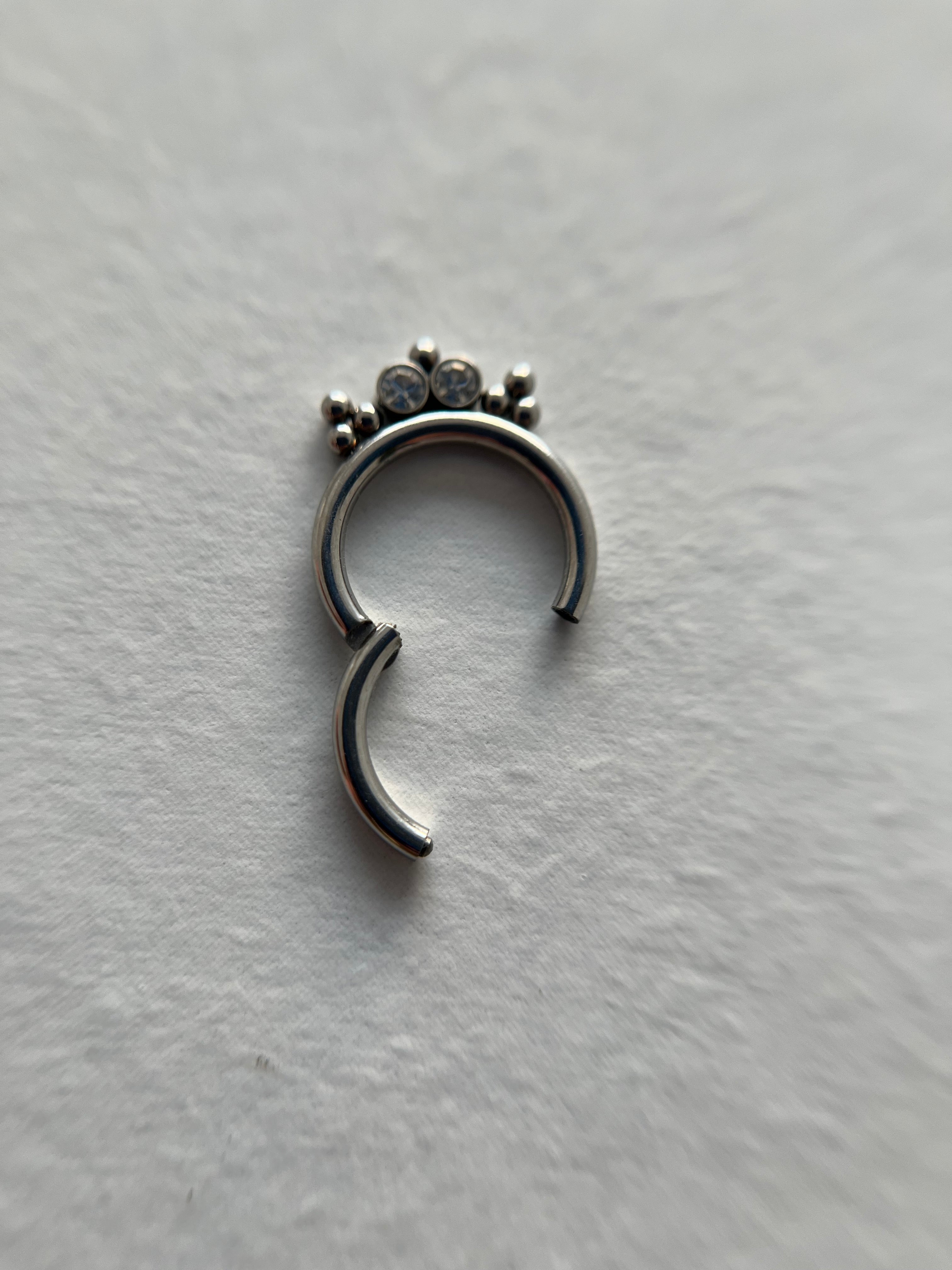 Piercings bolitas