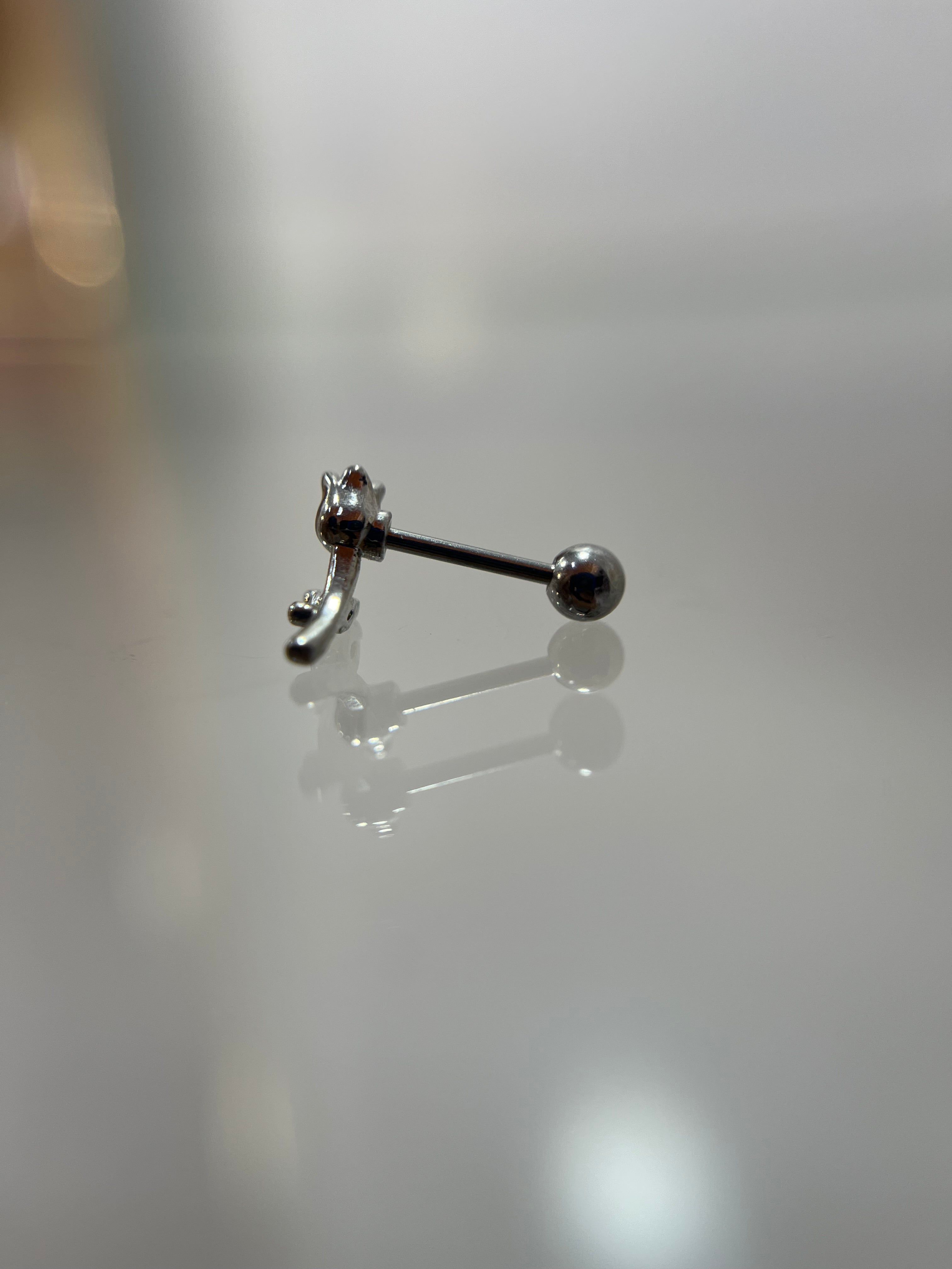 Piercings tulipán (cierre esfera)