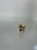 Piercing floral titanium dorado (cierre bolilla)