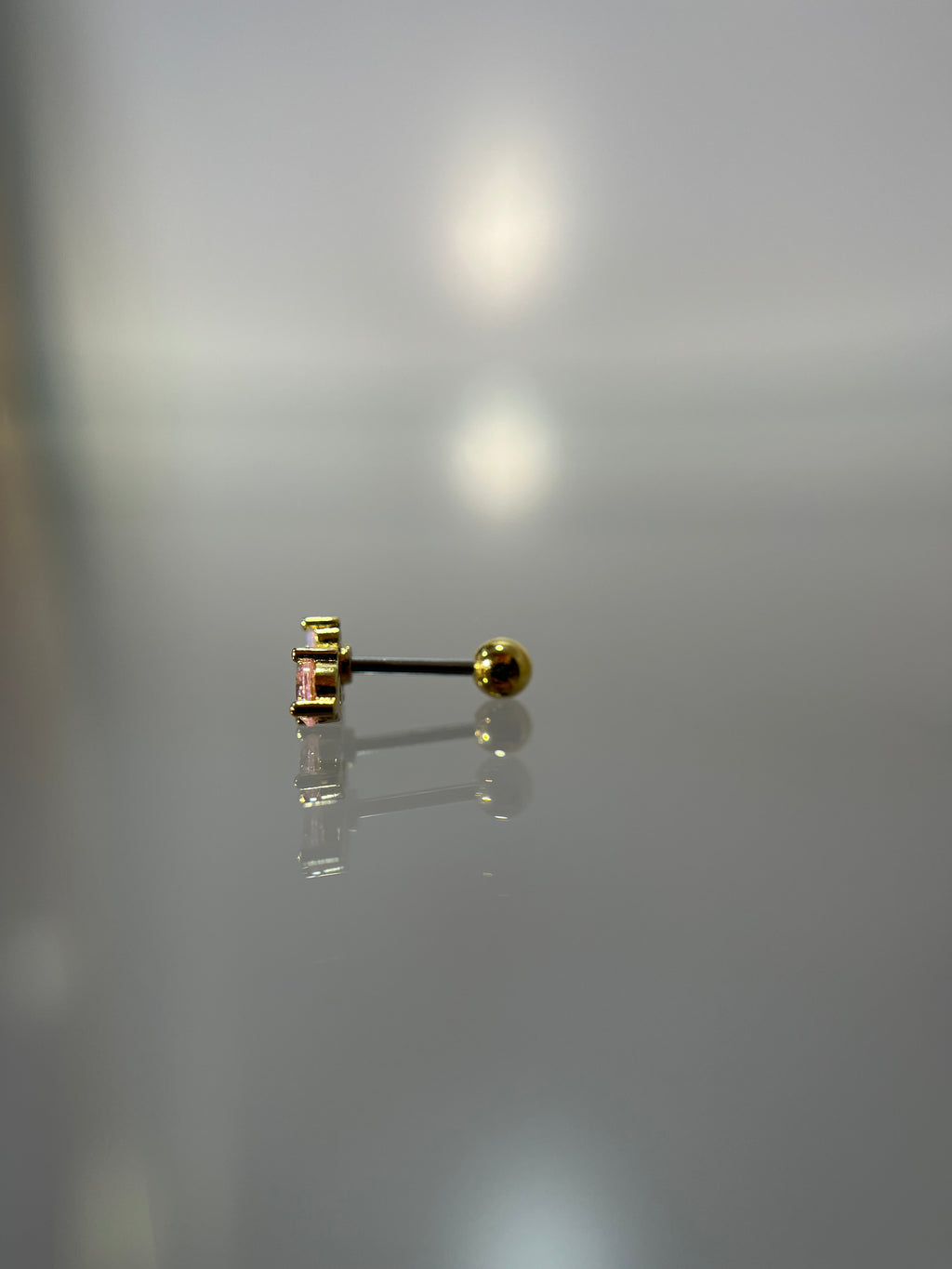 Piercing flor (cierre esfera)