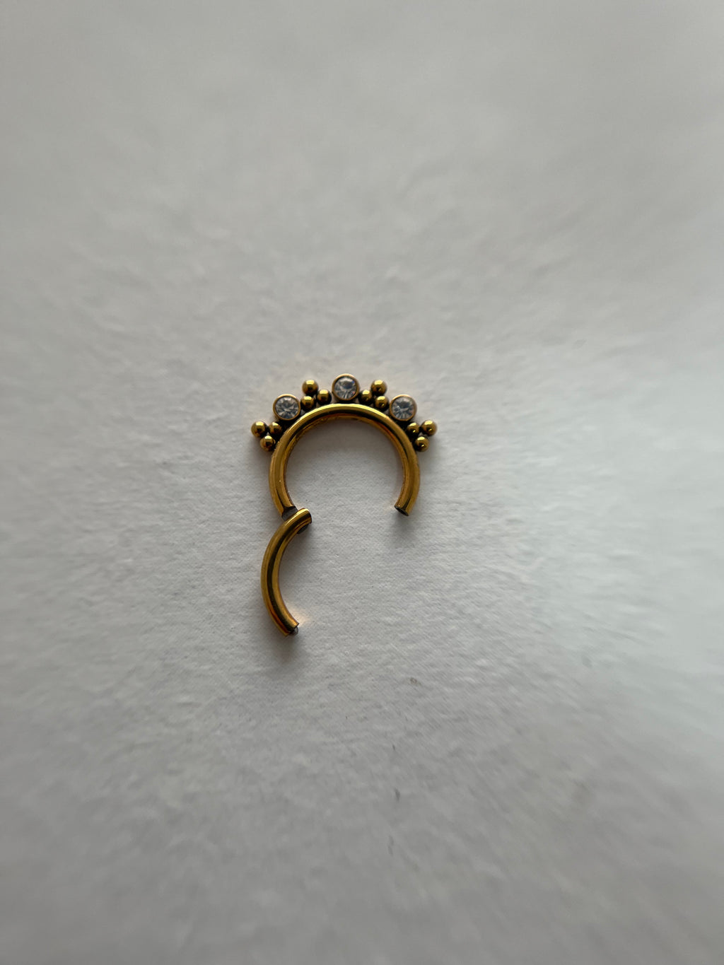 Piercings bolitas