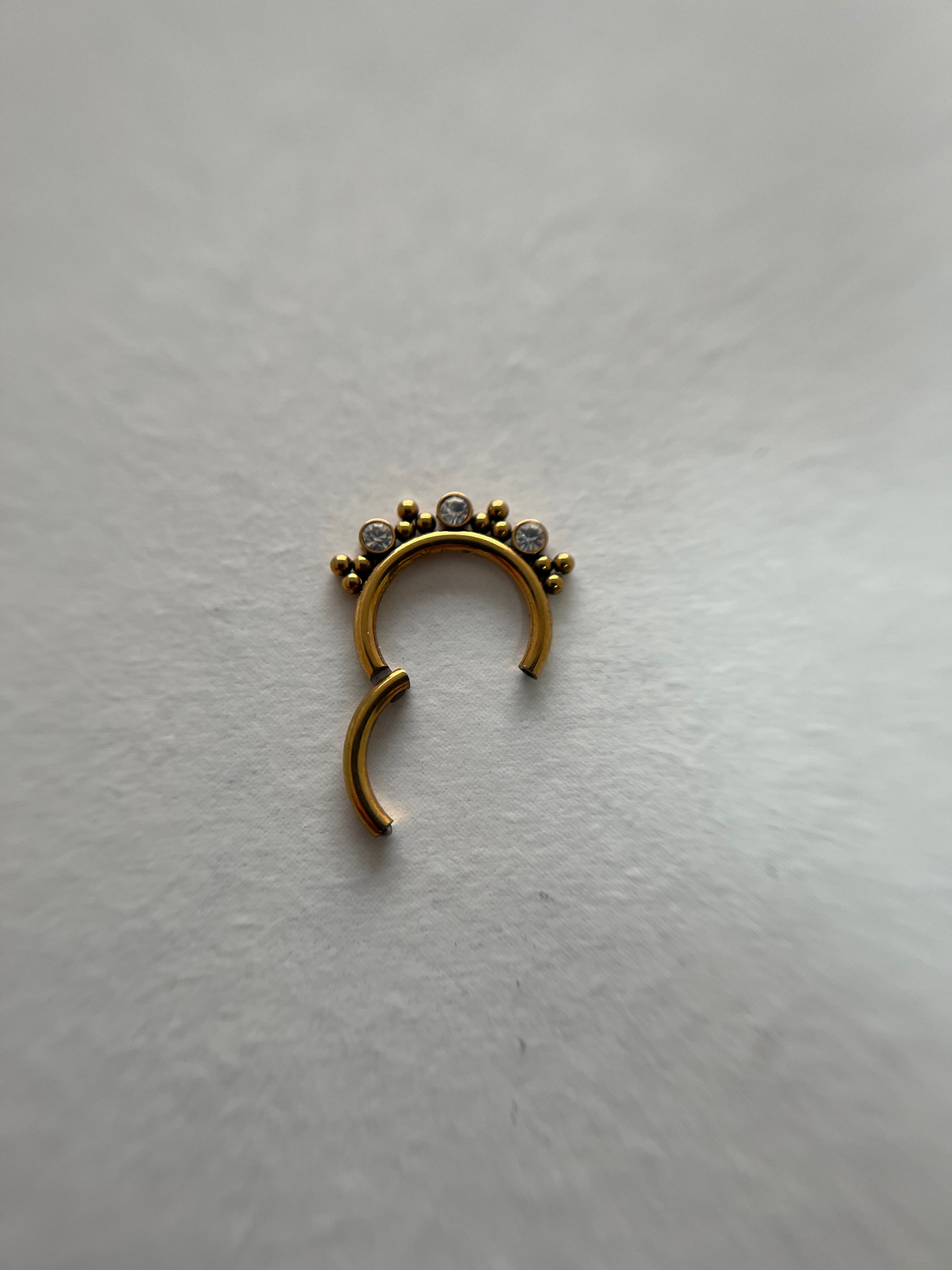 Piercings bolitas