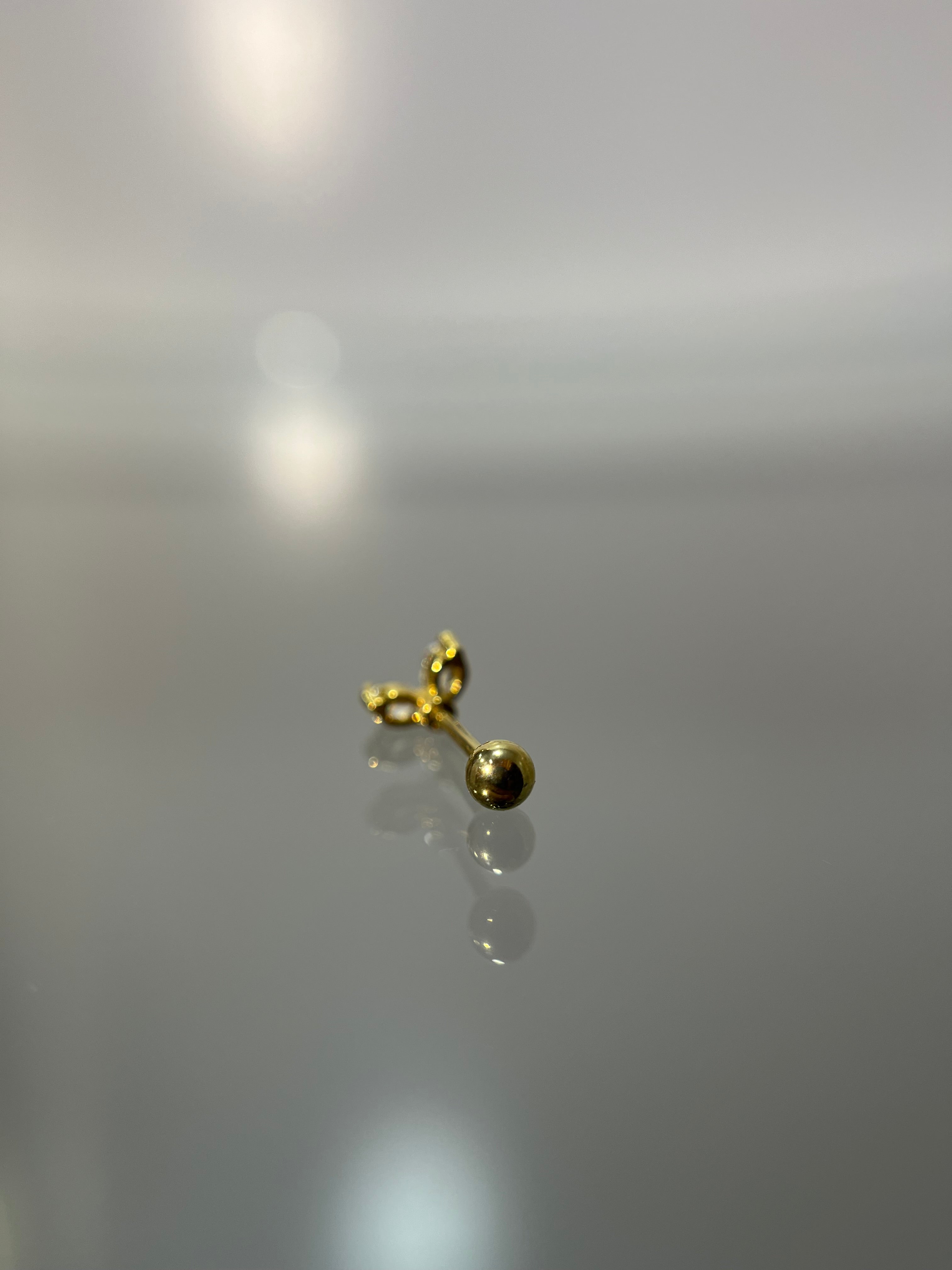 Piercings hojas (cierre esfera)