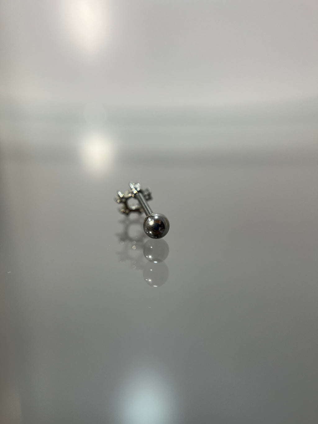 Piercings estrella (cierre esfera)