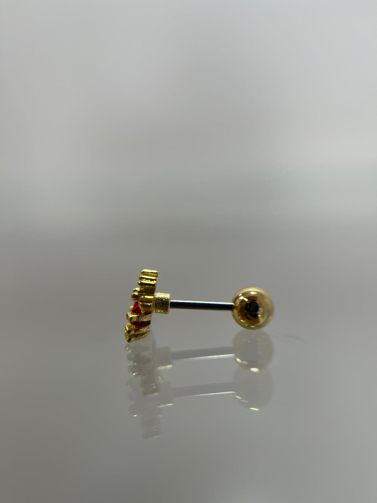 Piercing cangrejo titanium dorado (cierre bolilla)