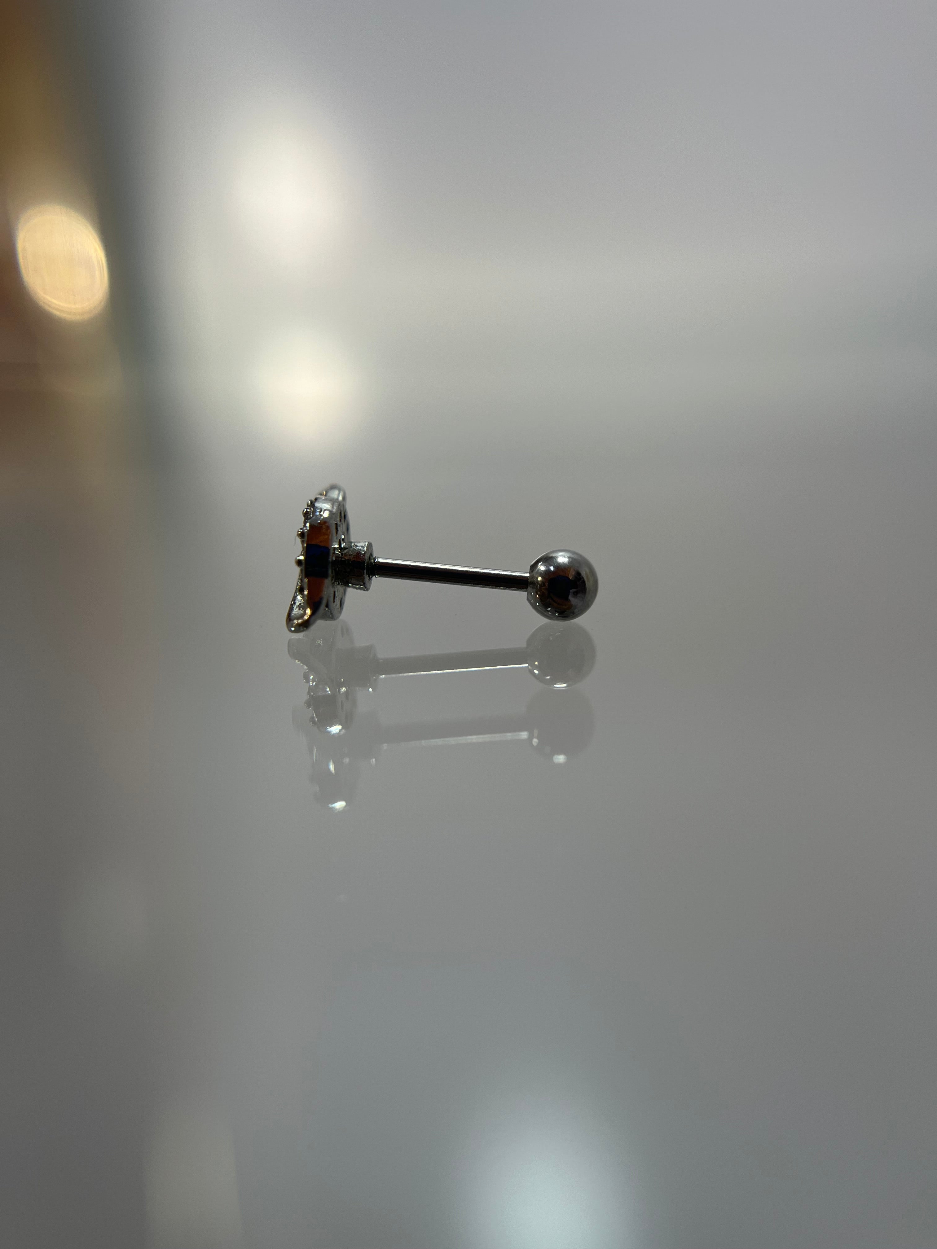 Piercings Saturno (cierre esfera)