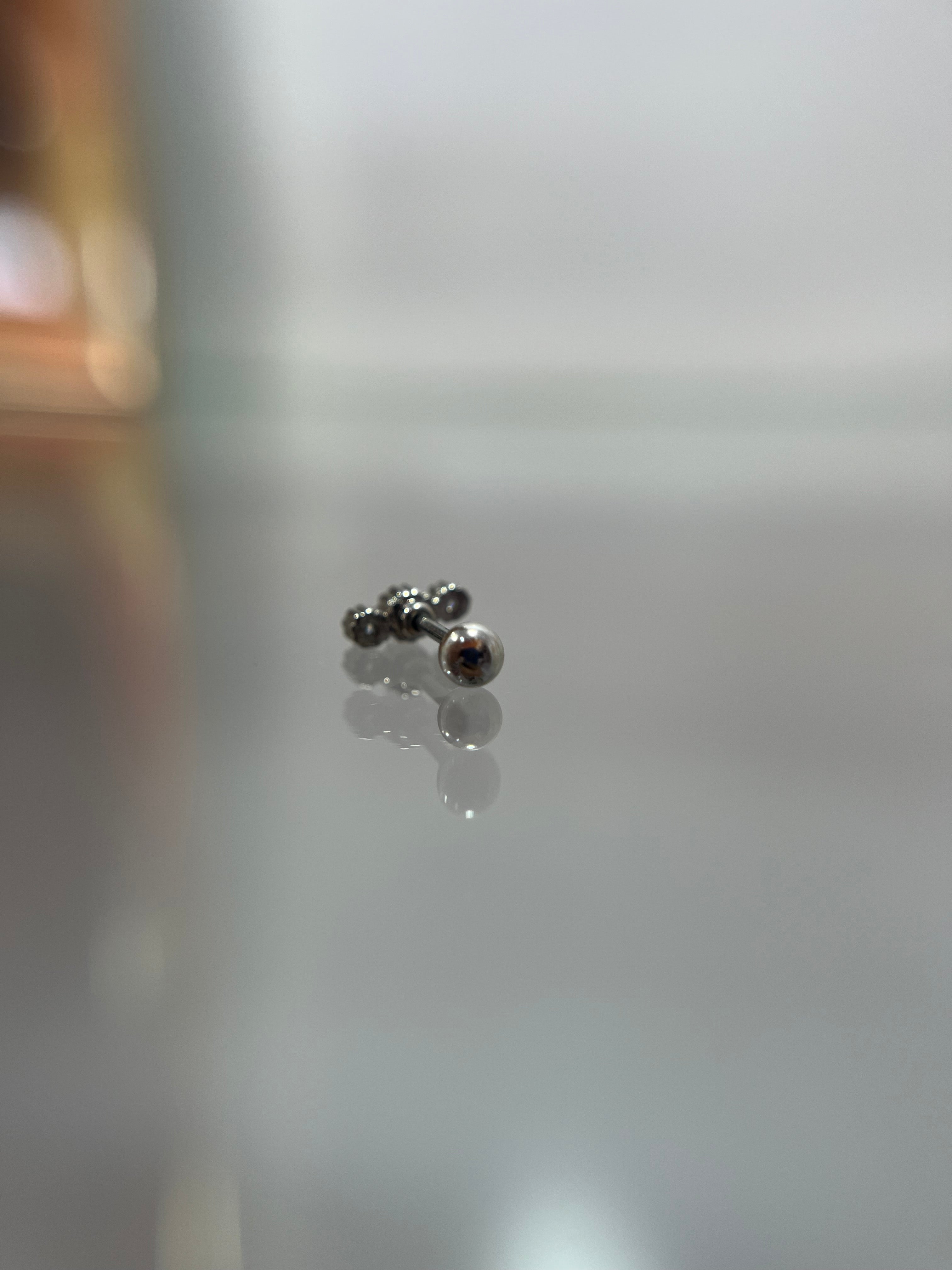 Piercings mini flores (cierre esfera)