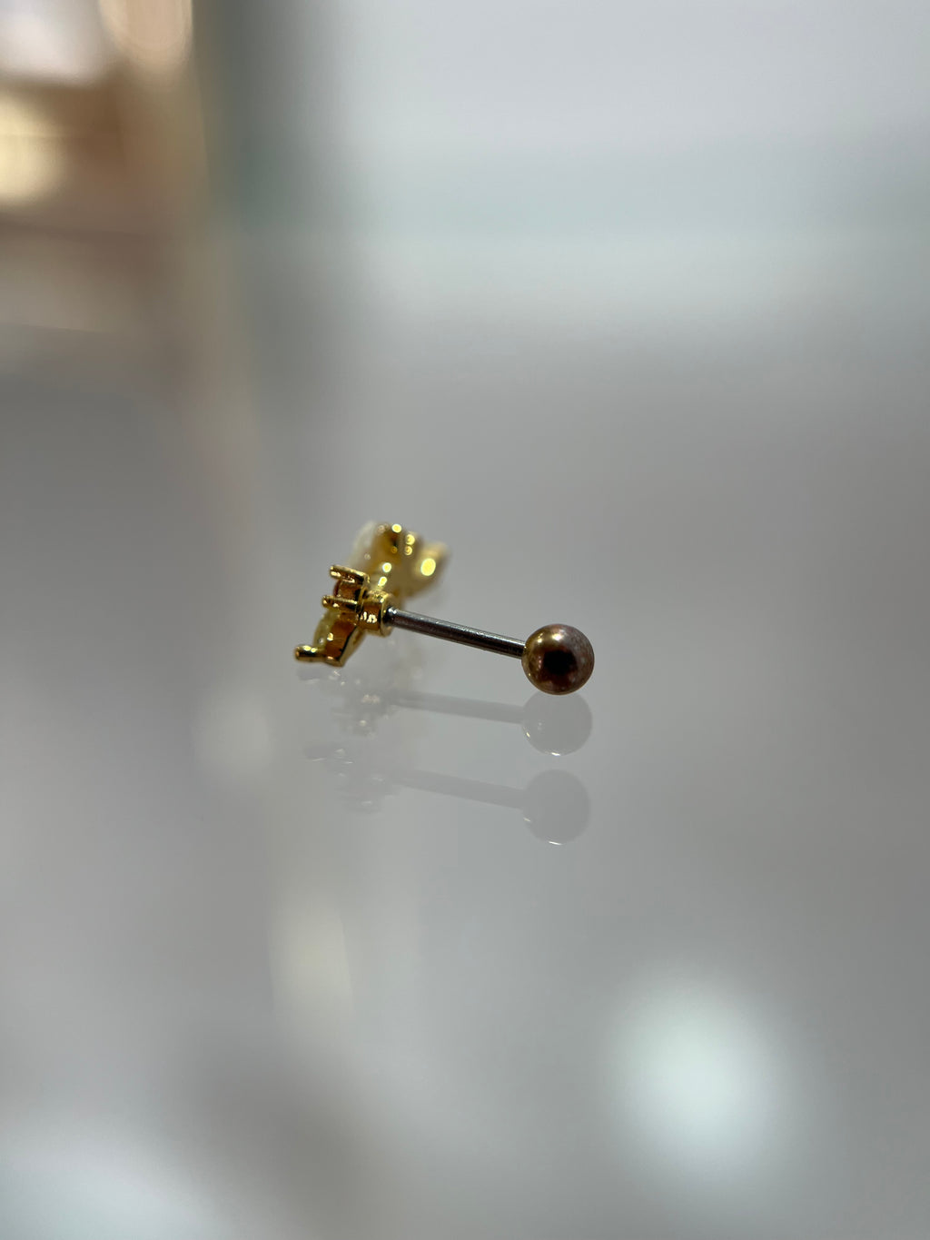 Piercings flor (cierre esfera)