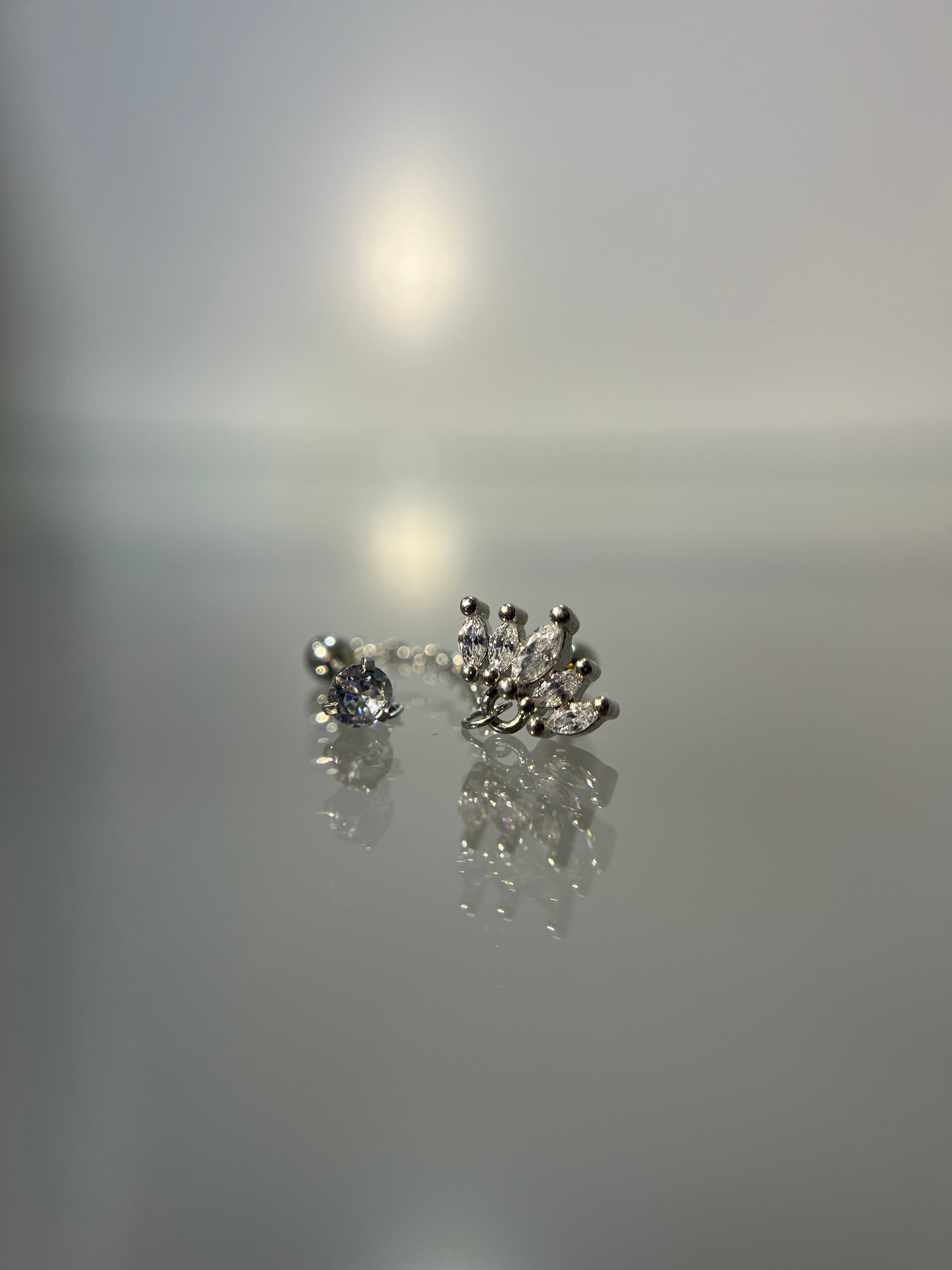 Piercings colgante loto (cierre esfera)