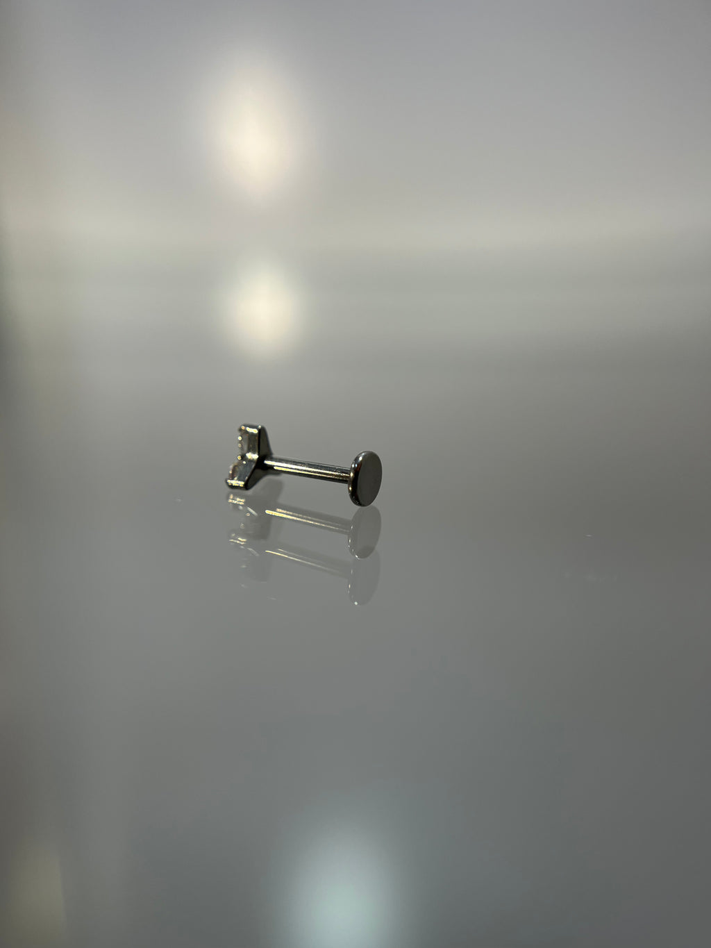 Piercings diamantitos (cierre plano)