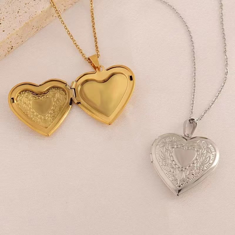 Relicario corazón dorado | plateado
